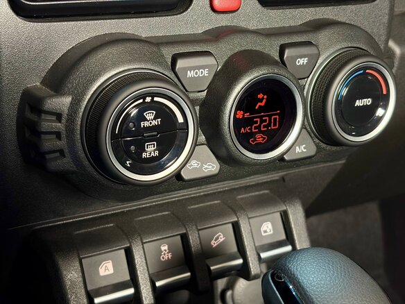 2025 Suzuki Jimny IV, белый, 3050000 рублей - вид 18