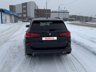 2019 BMW X5 M50d IV (G05/G18), чёрный, 5570000 рублей, вид 4