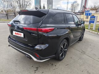 2022 Toyota Crown Kluger, чёрный, 5100000 рублей, вид 5