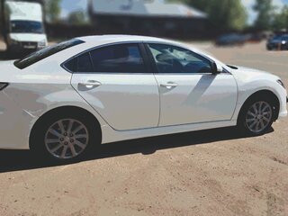 2010 Mazda 6 II (GH) Рестайлинг, белый, 1100000 рублей, вид 2