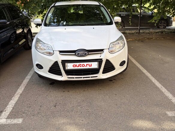 2012 Ford Focus III, белый, 700000 рублей - вид 1