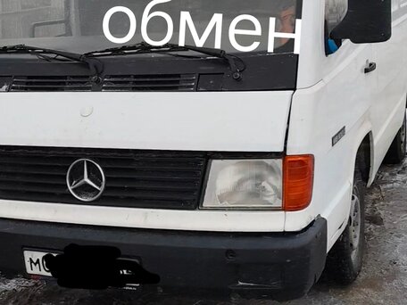1993 Mercedes-Benz MB 100, белый, 230000 рублей, вид 2