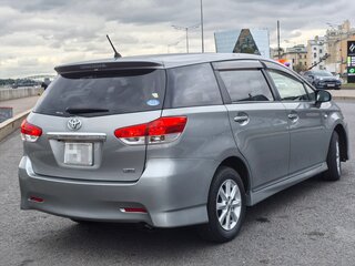 2012 Toyota Wish II, серый, 1300000 рублей, вид 2