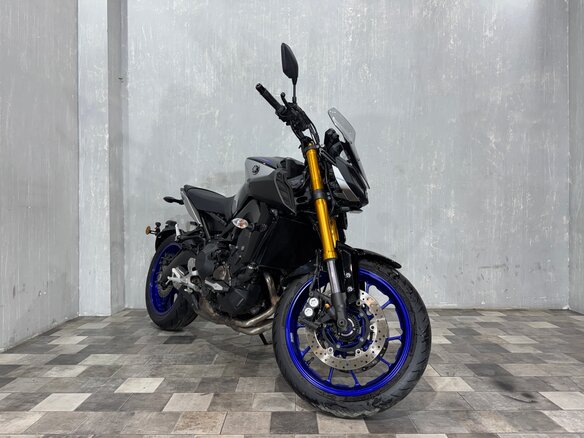 2018 Yamaha MT-09 (FZ-09), серый, 915000 рублей - вид 7