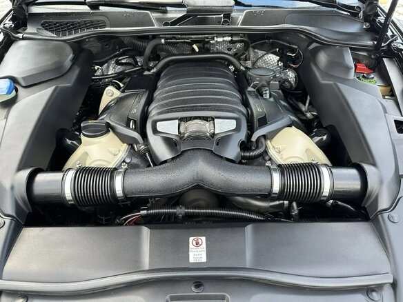 2012 Porsche Cayenne S II (958), чёрный, 2700000 рублей - вид 16