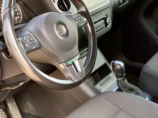 2012 Volkswagen Tiguan I Рестайлинг, серебристый, 1600000 рублей, вид 5
