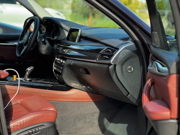 2015 BMW X5 M50d III (F15), чёрный, 4150000 рублей - вид 12