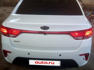 2019 Kia Rio IV, белый, 1150000 рублей, вид 5