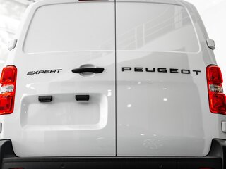 2025 Peugeot Expert III Рестайлинг, белый, 5099000 рублей, вид 5