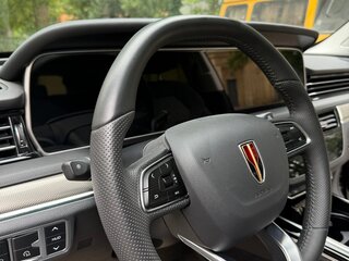 2023 Hongqi HS5 I, чёрный, 1700000 рублей, вид 5