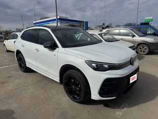 2025 Volkswagen Tiguan L Pro III (China Market), белый, 4600000 рублей, вид 1