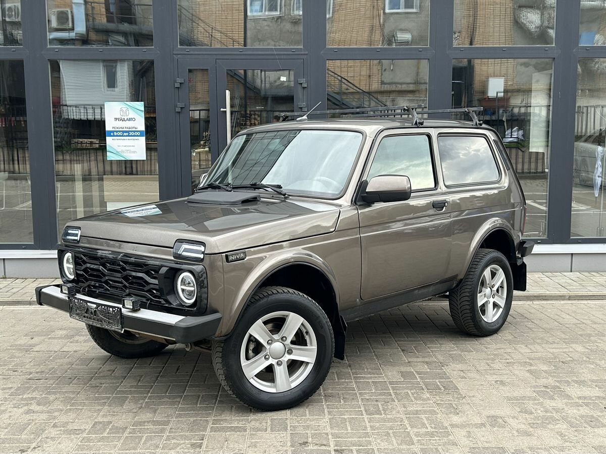 Открыть фотографии: Lada (ВАЗ) Niva Legend I