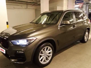2020 BMW X5 25d IV (G05/G18), зелёный, 4250000 рублей, вид 1