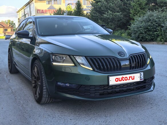 2020 Skoda Octavia III (A7) Рестайлинг, зелёный, 2350000 рублей - вид 4