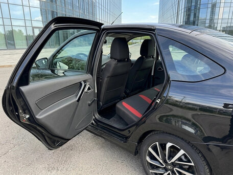 2025 Lada (ВАЗ) Granta Drive Active/Sportline Sportline I Рестайлинг, чёрный, 1400000 рублей, вид 4