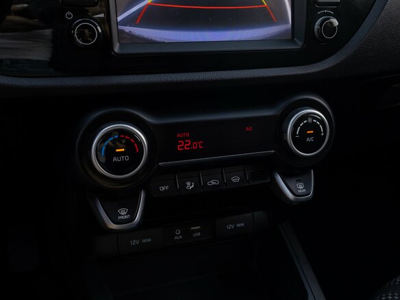 2019 Kia Rio X-Line IV, серебристый - вид 16