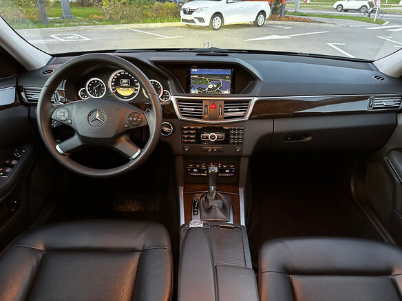 2011 Mercedes-Benz E-Класс 200 7G-Tronic IV (W212, S212, C207), чёрный, 1850000 рублей - вид 18
