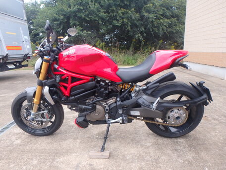 2014 Ducati Monster 1200, красный, 850000 рублей, вид 1