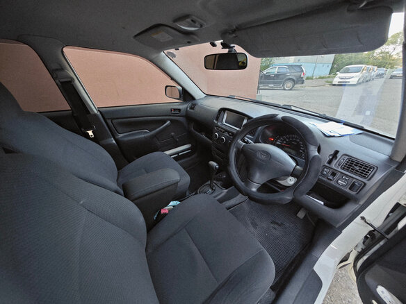 2014 Toyota Probox I, белый, 1010000 рублей - вид 13