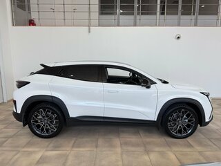 2023 Changan UNI-T I, белый, 2100000 рублей, вид 5