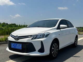 2022 Toyota Vios III Рестайлинг, белый, 1327700 рублей, вид 1