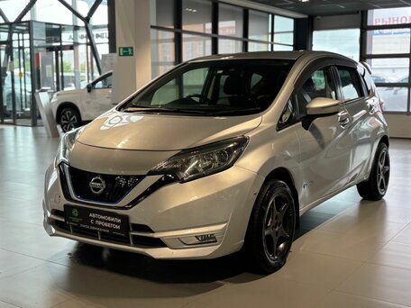 2017 Nissan Note e-Power II Рестайлинг, серый, 850000 рублей, вид 1