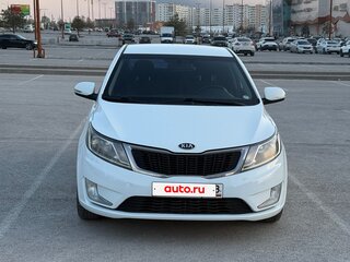 2014 Kia Rio 6-speed III, белый, 850000 рублей, вид 2