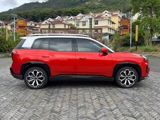 2026 GAC Aion V, красный, 3257033 рублей, вид 4