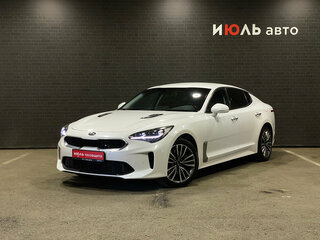 2019 Kia Stinger I, белый, 2550000 рублей, вид 1