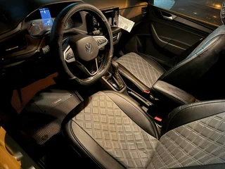 2021 Volkswagen Polo VI, жёлтый, 979000 рублей, вид 5