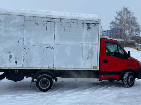 2013 Iveco Daily, красный, 1300000 рублей, вид 4