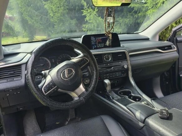 2021 Lexus RX 300 IV Рестайлинг, чёрный, 4000000 рублей - вид 4