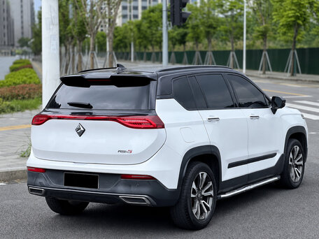 2021 Baojun RS-5, белый, 1180000 рублей, вид 4