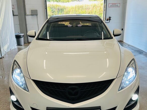 2011 Mazda 6 II (GH) Рестайлинг, белый - вид 2