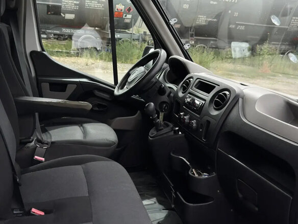 2014 Renault Master, белый, 850000 рублей - вид 4
