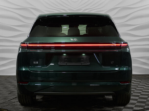 2025 Li Auto (Lixiang) L7 52.3 kWh I Рестайлинг, зелёный, 10490000 рублей - вид 4