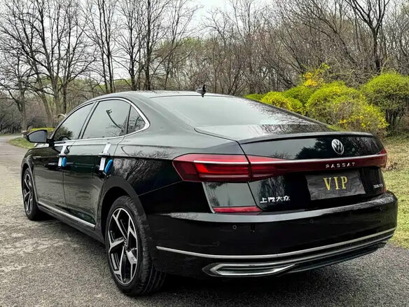 2023 Volkswagen Passat B8 Рестайлинг, чёрный, 2200000 рублей - вид 9