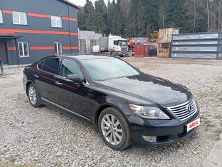 2010 Lexus LS 460 IV Рестайлинг, чёрный, 1700000 рублей, вид 3