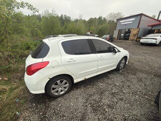 2008 Peugeot 308 I, белый, 320000 рублей, вид 4