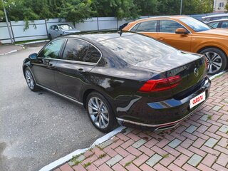 2021 Volkswagen Passat B8 Рестайлинг, чёрный, 3790000 рублей, вид 4