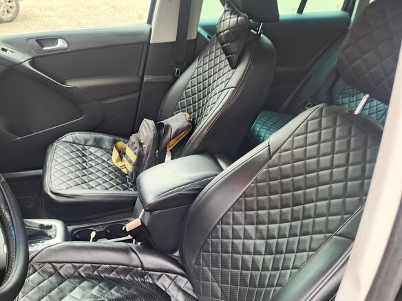 2011 Volkswagen Tiguan I, чёрный, 950000 рублей - вид 22