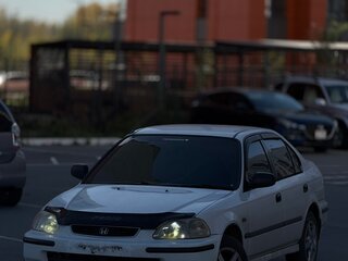 1998 Honda Civic Ferio II, белый, 250000 рублей, вид 1