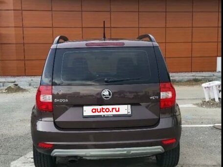 2016 Skoda Yeti I Рестайлинг, коричневый, 1160000 рублей, вид 4