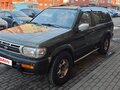1999 Nissan Pathfinder II, зелёный, 400000 рублей