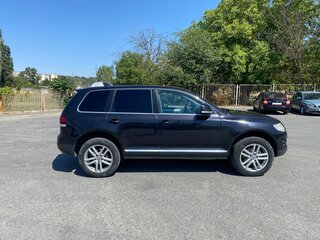 2008 Volkswagen Touareg I Рестайлинг, чёрный, 1100000 рублей, вид 4
