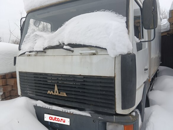 2010 МАЗ 3650, белый, 600000 рублей