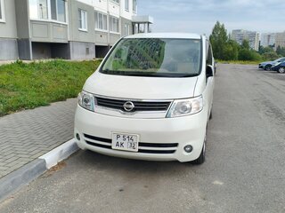 2007 Nissan Serena III (C25), белый, 960000 рублей, вид 1