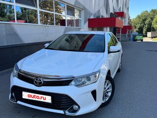 2016 Toyota Camry VII (XV50) Рестайлинг, белый, 1890000 рублей, вид 5