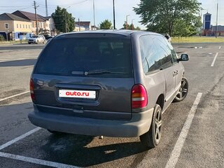 1996 Chrysler Voyager III, фиолетовый, 270000 рублей, вид 5