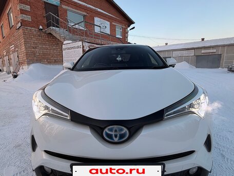 2017 Toyota C-HR I, белый, 1950000 рублей, вид 2